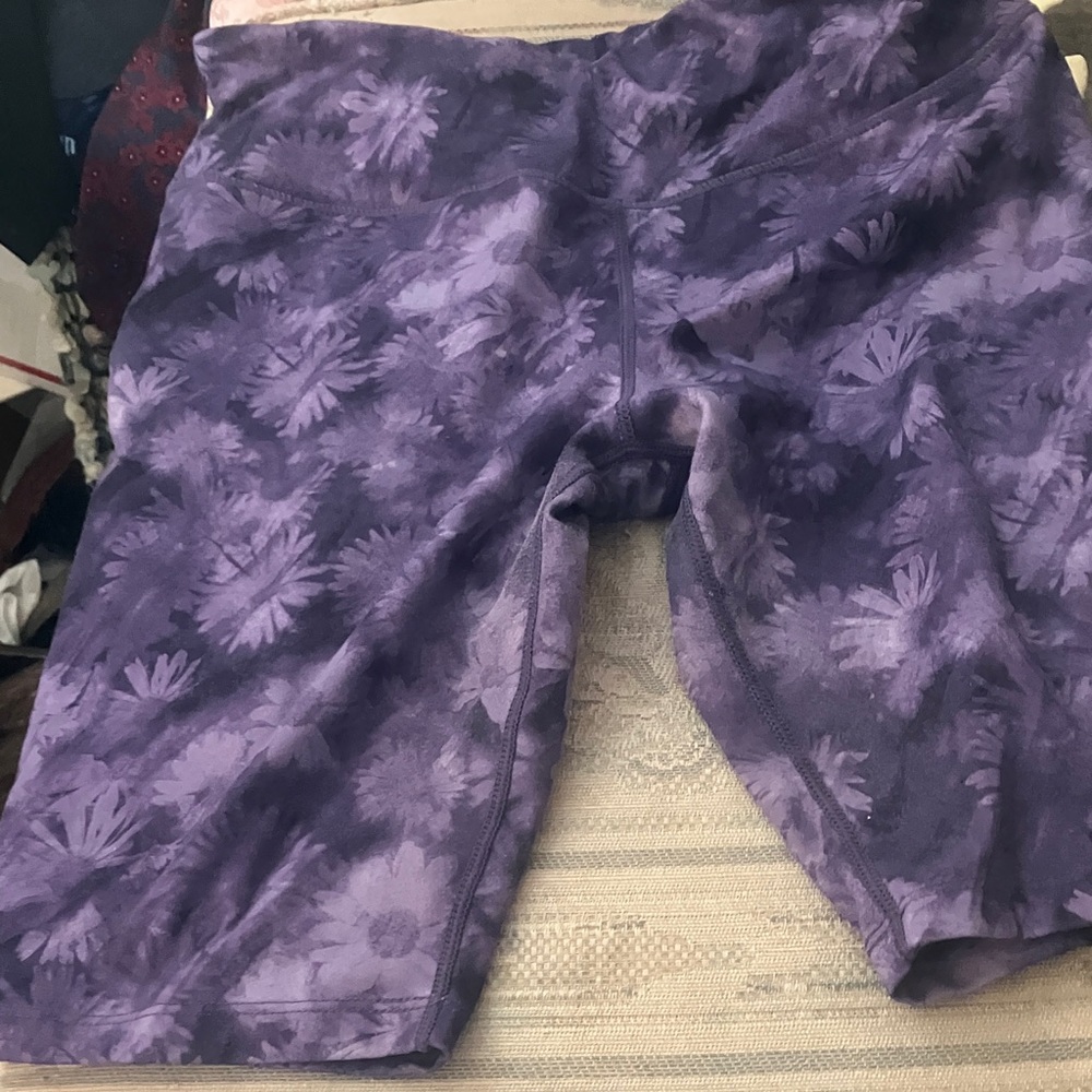 FINAL MARKDOWN Mondetta Purple floral Tie-Dye Shorts large